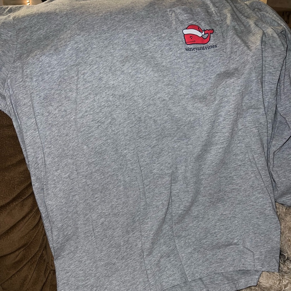 Vineyard Vine Christmas long sleeve shirt